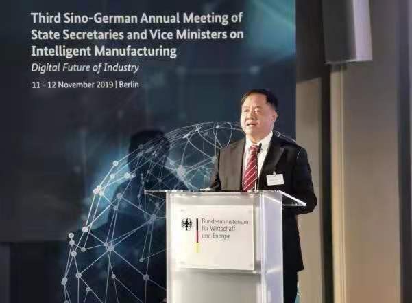 0227_221100_655.jpg 143-2.jpg